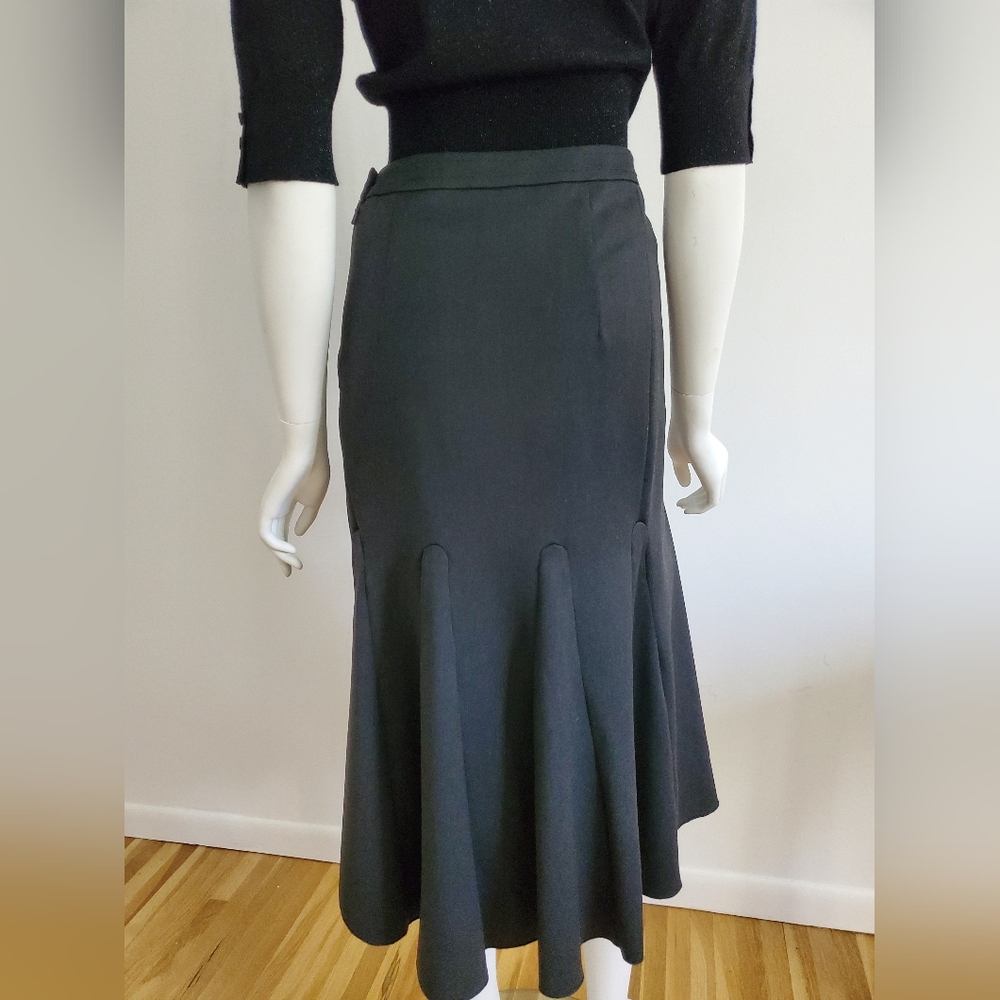 Skirt - Picture 4 of 9